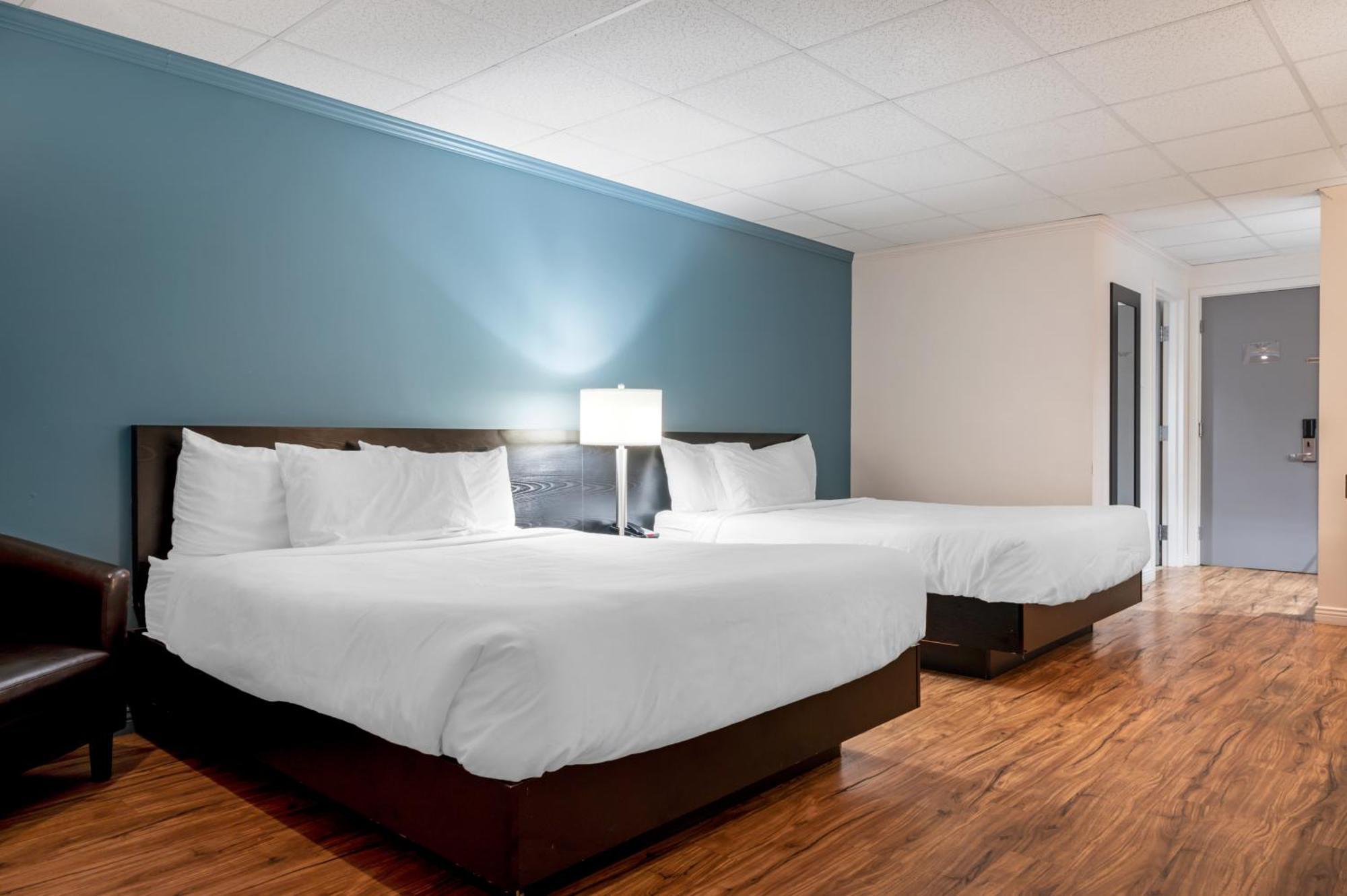 Econo Lodge Inn & Suites Montmagny Ngoại thất bức ảnh