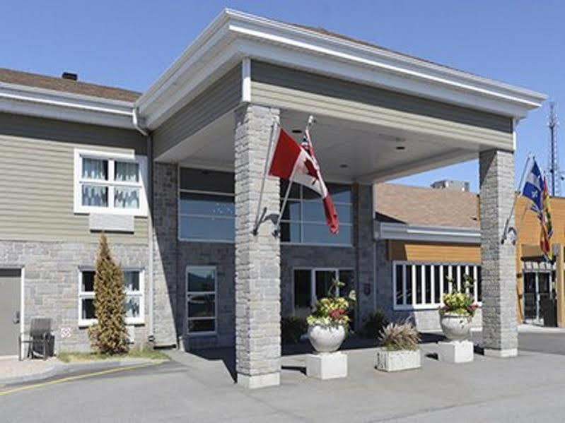 Econo Lodge Inn & Suites Montmagny Ngoại thất bức ảnh